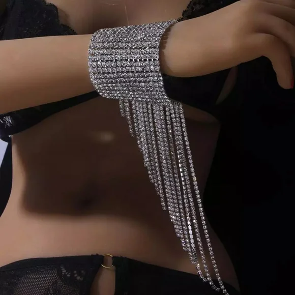 🎀 Sparkling Tassel Rhinestone Bracelet - Picture 7 of 7